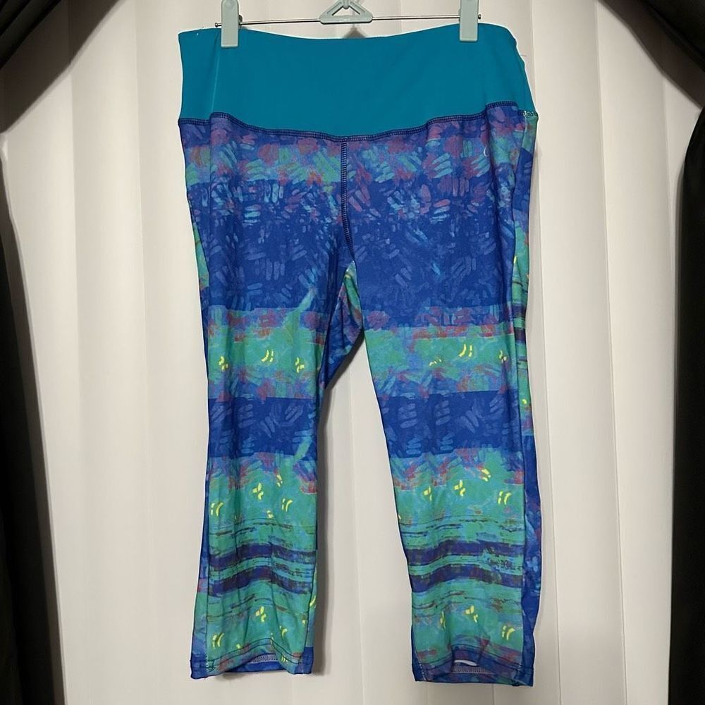 Candies yoga Capri pants purple/aqua/yellow